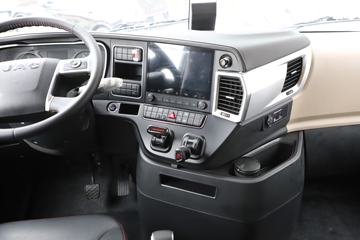 ���� �����V5�ؿ� 520���� 6X4 AMT�Զ���Σ��Ʒ��ͷǣ����ͼƬ