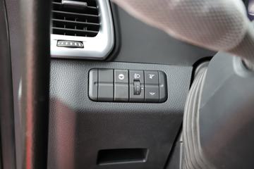 ���� �����V5�ؿ� 520���� 6X4 AMT�Զ���Σ��Ʒ��ͷǣ����ͼƬ