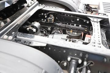 ���� �����V5�ؿ� 520���� 6X4 AMT�Զ���Σ��Ʒ��ͷǣ����ͼƬ