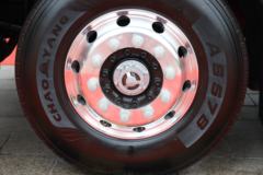 江淮 格尔发V5重卡 520马力 6X4 AMT自动档危险品长头牵引车(HFC4253C1K8E45S)
