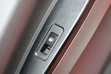 ���� ��ԽJ3 270���� 6X2R 4.2����ж��(HFC3241P3K2D25S)ͼƬ