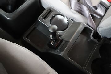 ���� ��ԽJ3 270���� 6X2R 4.2����ж��(HFC3241P3K2D25S)ͼƬ