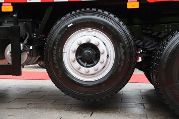 ���� ��ԽJ3 270���� 6X2R 4.2����ж��(HFC3241P3K2D25S)ͼƬ