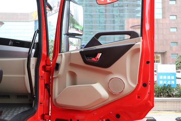 ���� �����A6 PLUS 240���� 4X2 9.8����������ʽ�ػ���ͼƬ