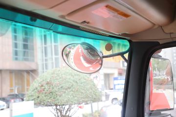 ���� �����A6 PLUS 240���� 4X2 9.8����������ʽ�ػ���ͼƬ