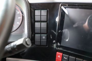 ���� �����A6 PLUS 240���� 4X2 9.8����������ʽ�ػ���ͼƬ