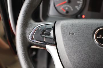 ���� �����A6 PLUS 240���� 4X2 9.8����������ʽ�ػ���ͼƬ