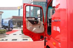 江淮 格尔发A6 PLUS 240马力 4X2 9.8米翼开启厢式载货车(HFC5181XYKP3K2A70S)