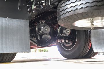 ���� �����A6 PLUS 240���� 4X2 9.8����������ʽ�ػ���ͼƬ