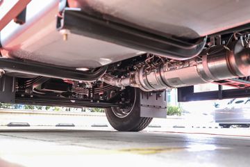 ���� �����A6 PLUS 240���� 4X2 9.8����������ʽ�ػ���ͼƬ