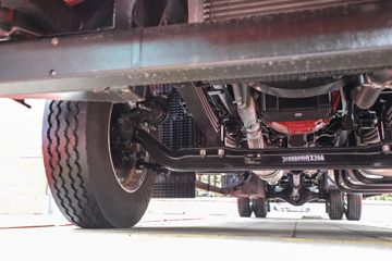 ���� �����A6 PLUS 240���� 4X2 9.8����������ʽ�ػ���ͼƬ