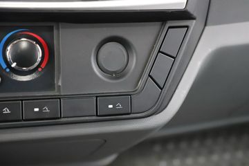 ���� ��ԽJ3 220���� 4X2 4����ж��ͼƬ