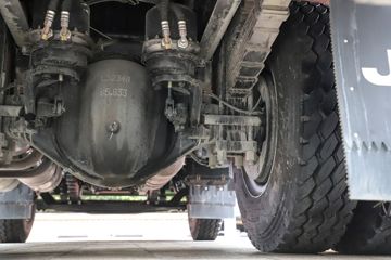 ���� ��ԽJ3 220���� 4X2 4����ж��ͼƬ