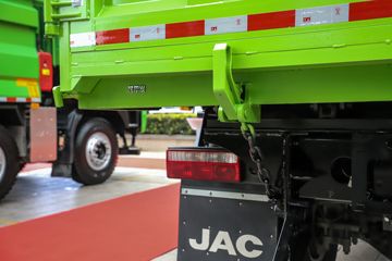 ���� ��ԽJ3 220���� 4X2 4����ж��ͼƬ