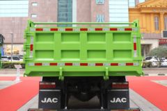 江淮 飞越J3 220马力 4X2 4米自卸车