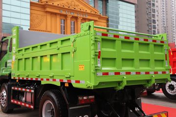 ���� ��ԽJ3 220���� 4X2 4����ж��ͼƬ