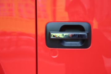 ���� �����A5LIII�п� 245���� 4X2 10����������ʽ�ػ���ͼƬ