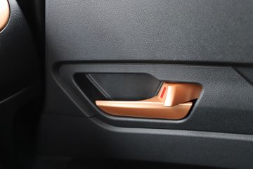 ���� �����A5LIII�п� 245���� 4X2 10����������ʽ�ػ���ͼƬ