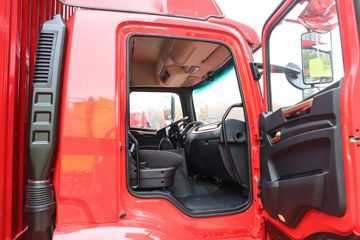 ���� �����A5LIII�п� 245���� 4X2 10����������ʽ�ػ���ͼƬ