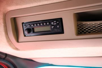 ���� �����A5LIII�п� 245���� 4X2 10����������ʽ�ػ���ͼƬ