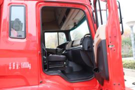 格尔发A5&nbsp;爆破器材运输车驾驶室图片