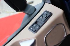 江淮 格尔发 星耀X7 520马力 8X4 9.3米AMT自动档冷藏车(HFC5324XLCP1K6H43S)