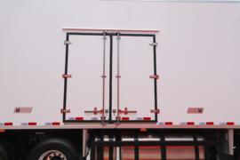 星耀X7&nbsp;冷藏车上装图片