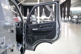 金牛X1(原缔途DX)&nbsp;自卸车驾驶室                                               图片