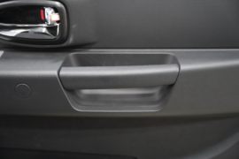 金牛X1(原缔途DX)&nbsp;自卸车驾驶室                                               图片