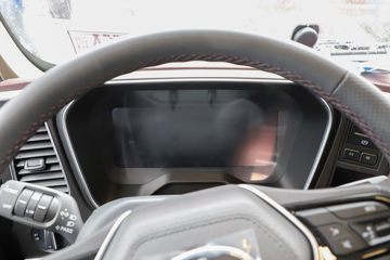 �ൺ��� ӥ; ����� 600���� 6X4 LNG�Զ���ǣ����(Һ��)(CA4257P35K18T1NE6A80)ͼƬ