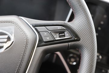 �ൺ��� ӥ; ����� 600���� 6X4 LNG�Զ���ǣ����(Һ��)(CA4257P35K18T1NE6A80)ͼƬ