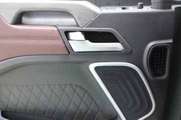 �ൺ��� ӥ; ����� 600���� 6X4 LNG�Զ���ǣ����(Һ��)(CA4257P35K18T1NE6A80)ͼƬ