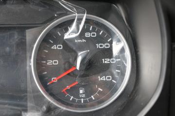 �ൺ��� JK6 ��·�������� 320���� 8X4 6.2����ж��ͼƬ