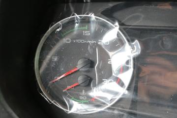 �ൺ��� JK6 ��·�������� 320���� 8X4 6.2����ж��ͼƬ