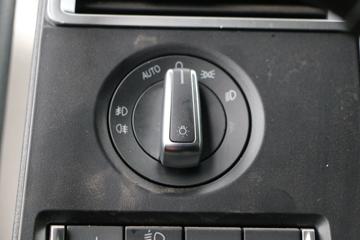 �ൺ��� JK6 ��·�������� 320���� 8X4 6.2����ж��ͼƬ