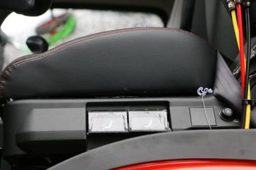 �ൺ��� JK6 ��·�������� 320���� 8X4 6.2����ж��ͼƬ