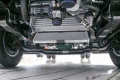 解放 领途 4.5T 4.16米单排插电式混合动力厢式轻卡14kWh