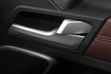 �ൺ��� ӥ; ����� 620���� 8X4 9.5��AMT�Զ�����س�(Һ��)ͼƬ