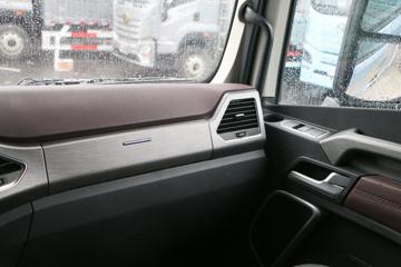 �ൺ��� ӥ; ����� 620���� 8X4 9.5��AMT�Զ�����س�(Һ��)ͼƬ