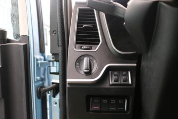 �ൺ��� ӥ; ����� 620���� 8X4 9.5��AMT�Զ�����س�(Һ��)ͼƬ