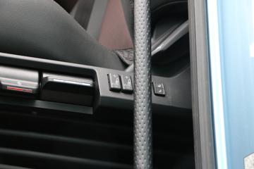 �ൺ��� ӥ; ����� 620���� 8X4 9.5��AMT�Զ�����س�(Һ��)ͼƬ