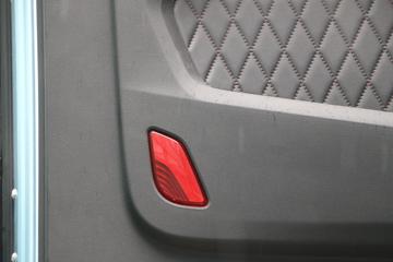 �ൺ��� ӥ; ����� 620���� 8X4 9.5��AMT�Զ�����س�(Һ��)ͼƬ