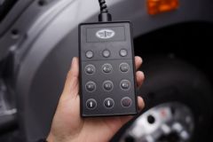 一汽解放 J6E重卡 530马力 4X2 LNG自动档牵引车(CA4180P66M25AE6)