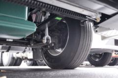 一汽解放 J6E重卡 530马力 4X2 LNG自动档牵引车(CA4180P66M25AE6)