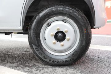 ��� E90 3.5T 3.665�׵��Ŵ��綯��ʽ΢��55.06kWhͼƬ