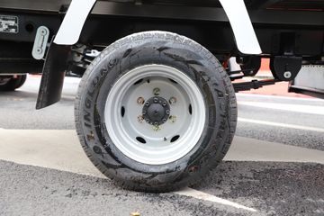 ��� E90 3.5T 3.665�׵��Ŵ��綯��ʽ΢��55.06kWhͼƬ