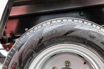 ��� E90 3.5T 3.665�׵��Ŵ��綯��ʽ΢��55.06kWhͼƬ