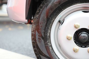 ��� E90 3.5T 3.665�׵��Ŵ��綯��ʽ΢��55.06kWhͼƬ