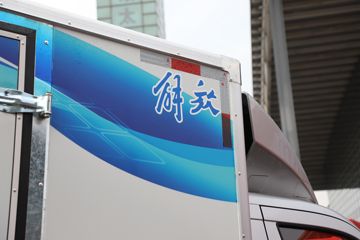 ��� E90 3.5T 3.665�׵��Ŵ��綯��ʽ΢��55.06kWhͼƬ