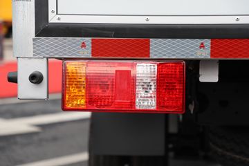 ��� E90 3.5T 3.665�׵��Ŵ��綯��ʽ΢��55.06kWhͼƬ